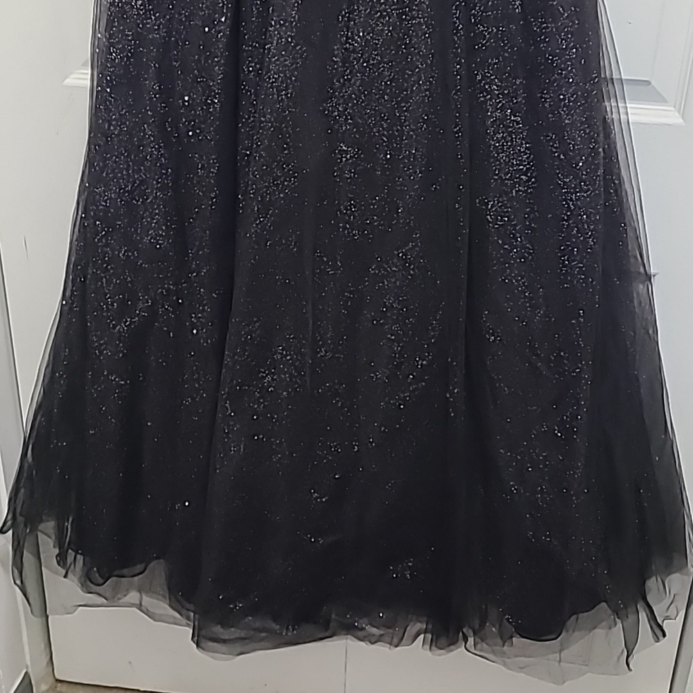 JULES & CLEOโ Black Embellished Gown SIZE 2 tulle - Picture 4 of 11